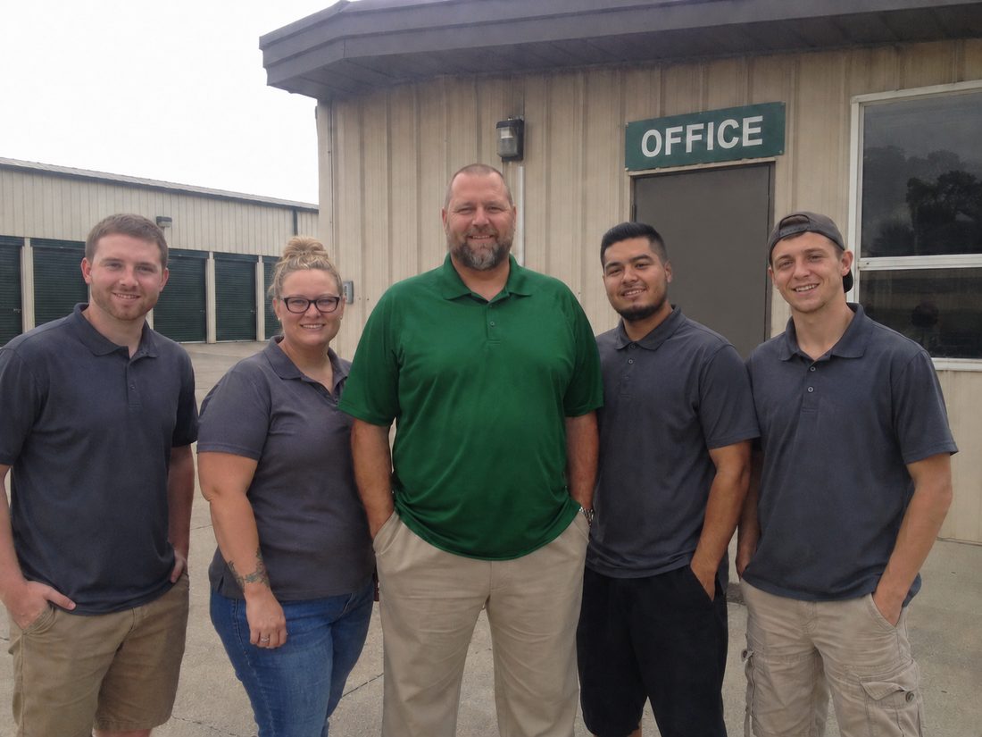 Pest control professionals in Longview, WA